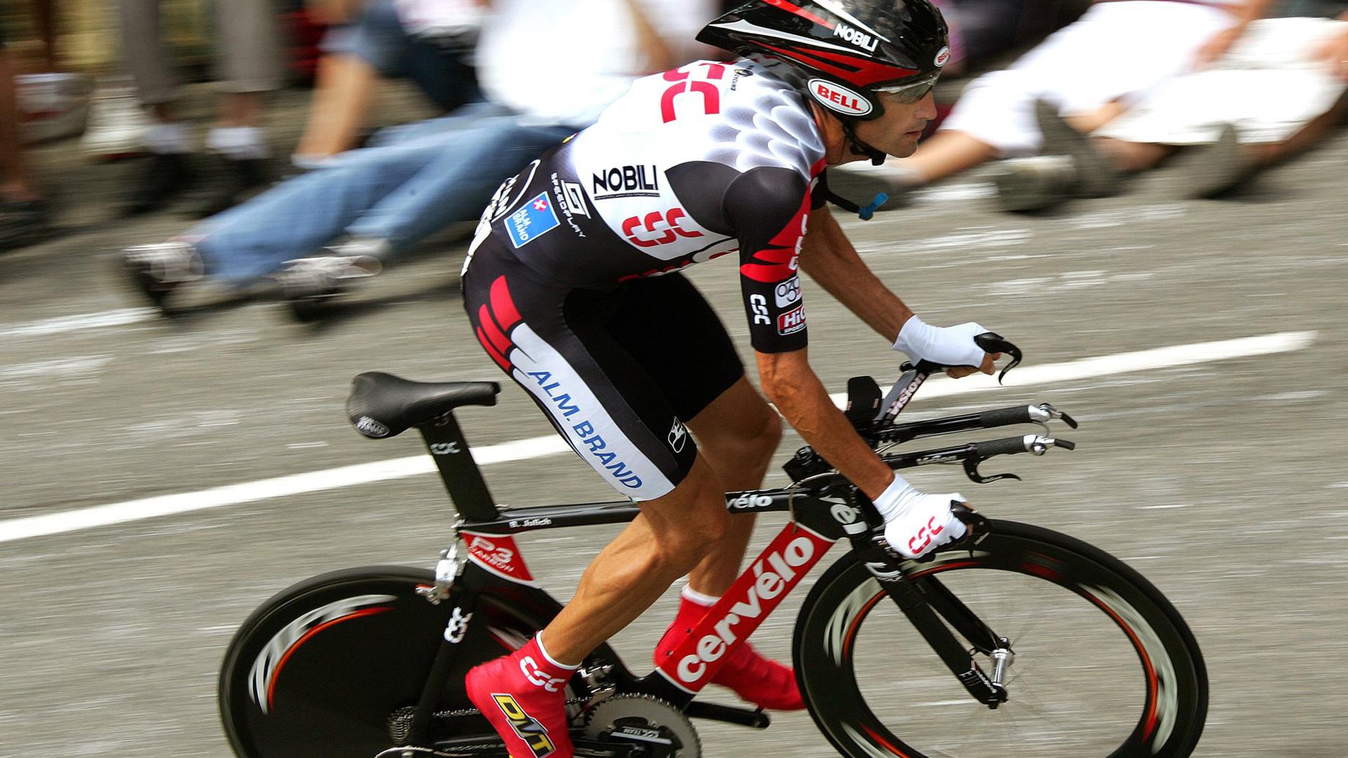 全员参战：年轻球员如何在关键时刻挺身而出？，全面球员